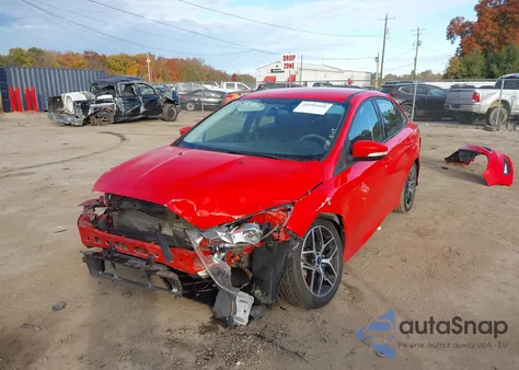2015 Ford Focus Se из США, поврежденный, VIN 1FADP3F28FL383786
